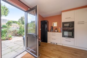 Photo 10- click for photo gallery